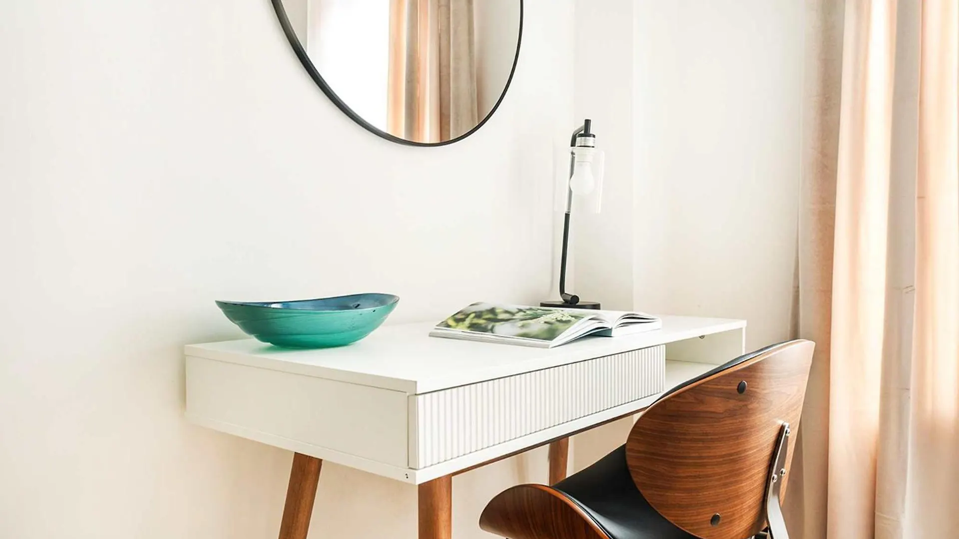 1597-2 Luxury Upper East Side Studio W&D New York 0*,