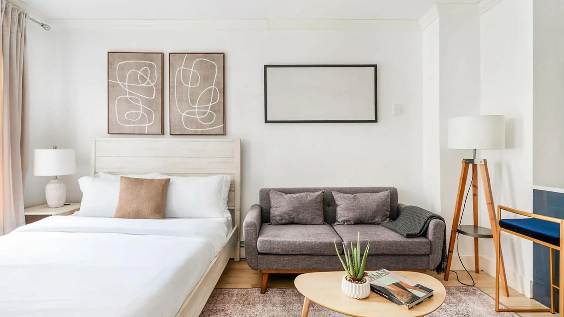 Apartment 1597-2 Luxury Upper East Side Studio W&D New York